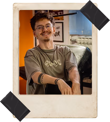 Vugi, tattoo artist u Pasteli Studiju Zagreb